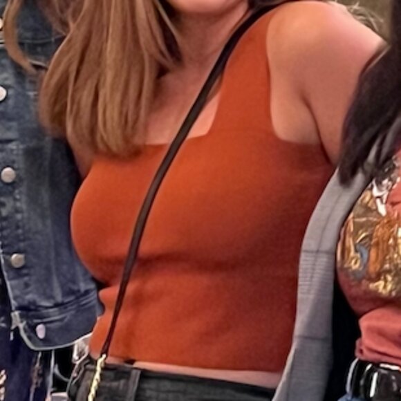 Cropped House of Harlow Tank - Picture 3 of 3